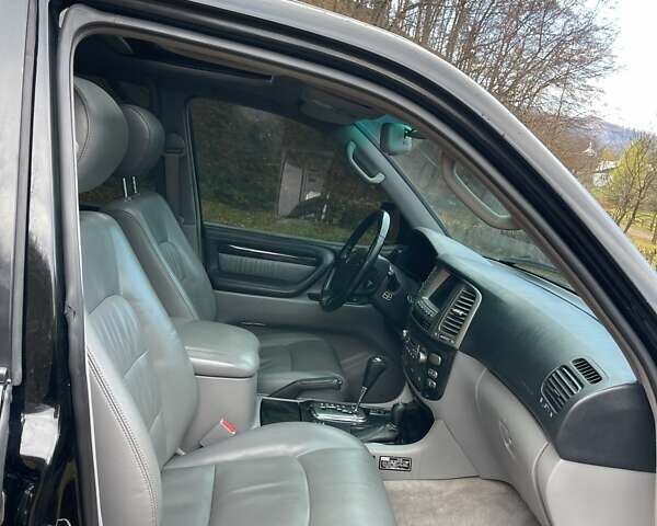 Чорний Лексус ЛХ, об'ємом двигуна 4.66 л та пробігом 317 тис. км за 14900 $, фото 26 на Automoto.ua