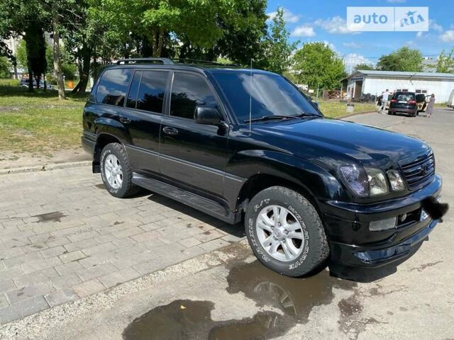 Черный Лексус ЛХ, объемом двигателя 4.7 л и пробегом 358 тыс. км за 15800 $, фото 6 на Automoto.ua