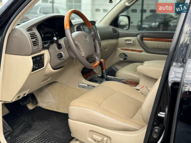 Чорний Лексус ЛХ, об'ємом двигуна 4.7 л та пробігом 250 тис. км за 12900 $, фото 25 на Automoto.ua
