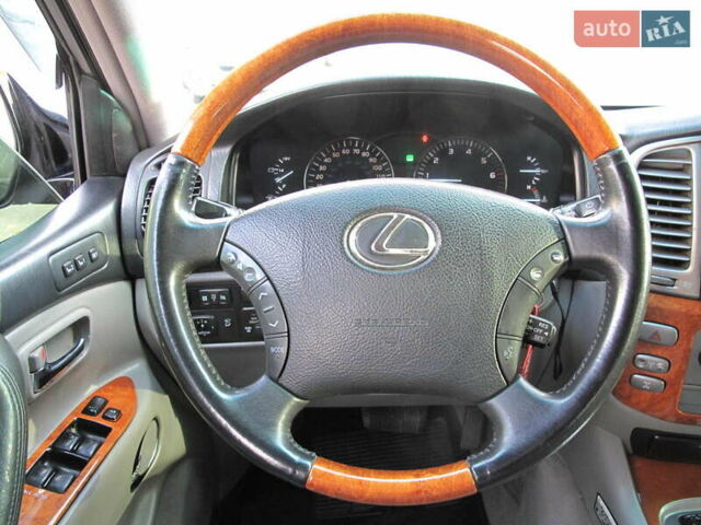 Чорний Лексус ЛХ, об'ємом двигуна 4.66 л та пробігом 303 тис. км за 13800 $, фото 30 на Automoto.ua