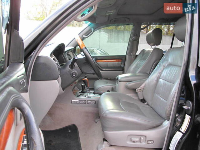 Чорний Лексус ЛХ, об'ємом двигуна 4.66 л та пробігом 303 тис. км за 13800 $, фото 11 на Automoto.ua