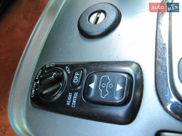 Чорний Лексус ЛХ, об'ємом двигуна 4.66 л та пробігом 303 тис. км за 13800 $, фото 73 на Automoto.ua