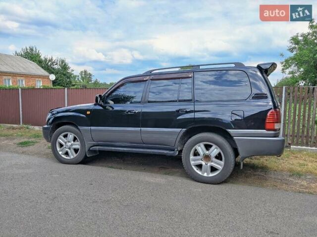 Лексус ЛХ 2004 в Киеве на Automoto.ua Черный Лексус ЛХ, объемом двигателя 4.7 л и пробегом 312 тыс. км за 15000 $, фото 1 на Automoto.ua