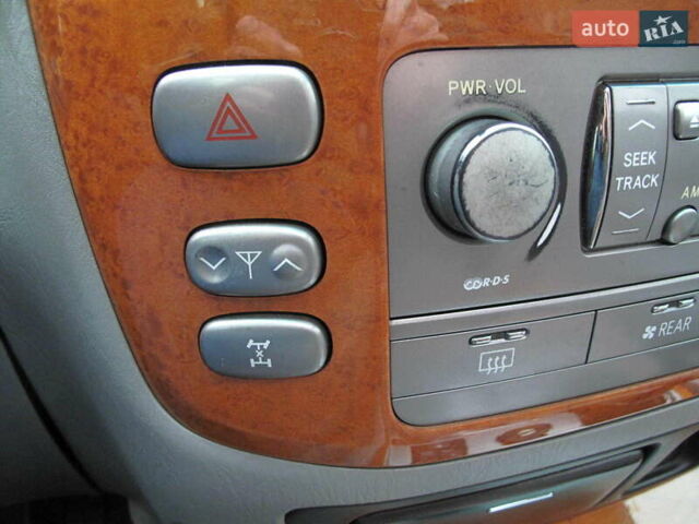 Чорний Лексус ЛХ, об'ємом двигуна 4.66 л та пробігом 303 тис. км за 13800 $, фото 84 на Automoto.ua