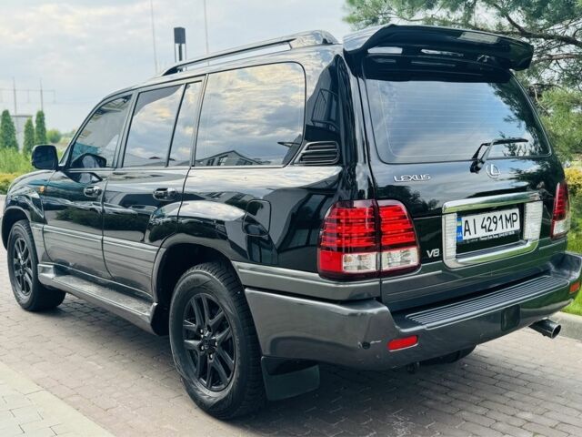 Черный Лексус ЛХ, объемом двигателя 4.7 л и пробегом 291 тыс. км за 12999 $, фото 3 на Automoto.ua