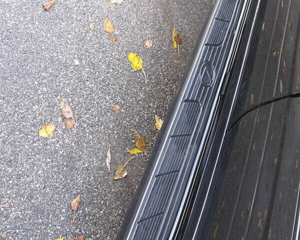 Чорний Лексус ЛХ, об'ємом двигуна 4.66 л та пробігом 303 тис. км за 13800 $, фото 36 на Automoto.ua