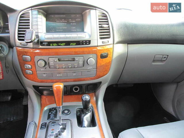 Чорний Лексус ЛХ, об'ємом двигуна 4.66 л та пробігом 303 тис. км за 13800 $, фото 28 на Automoto.ua