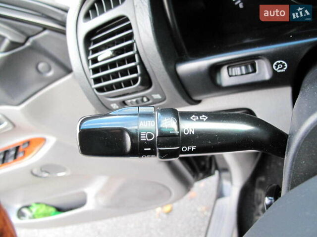 Чорний Лексус ЛХ, об'ємом двигуна 4.66 л та пробігом 303 тис. км за 13800 $, фото 67 на Automoto.ua