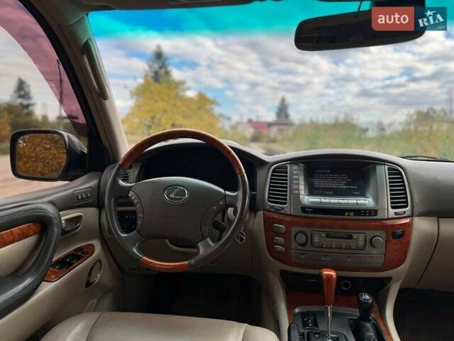 Чорний Лексус ЛХ, об'ємом двигуна 4.66 л та пробігом 288 тис. км за 13500 $, фото 22 на Automoto.ua
