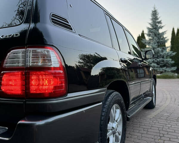 Лексус ЛХ 2004 в Киеве на Automoto.ua Черный Лексус ЛХ, объемом двигателя 4.67 л и пробегом 288 тыс. км за 14700 $, фото 61 на Automoto.ua