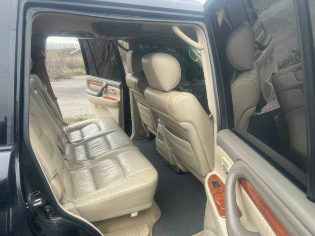 Чорний Лексус ЛХ, об'ємом двигуна 4.7 л та пробігом 282 тис. км за 14000 $, фото 13 на Automoto.ua