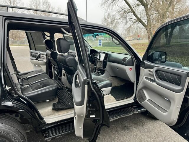 Чорний Лексус ЛХ, об'ємом двигуна 4.7 л та пробігом 290 тис. км за 11999 $, фото 16 на Automoto.ua