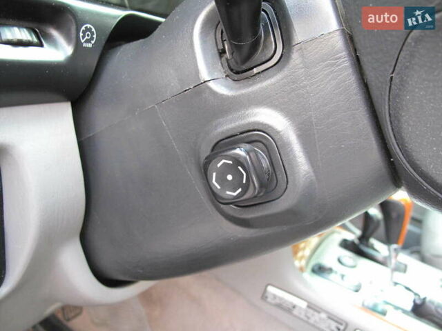 Чорний Лексус ЛХ, об'ємом двигуна 4.66 л та пробігом 303 тис. км за 13800 $, фото 20 на Automoto.ua