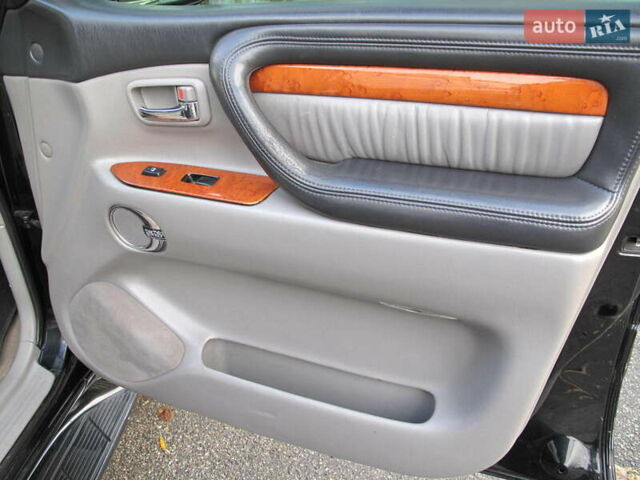 Чорний Лексус ЛХ, об'ємом двигуна 4.66 л та пробігом 303 тис. км за 13800 $, фото 46 на Automoto.ua