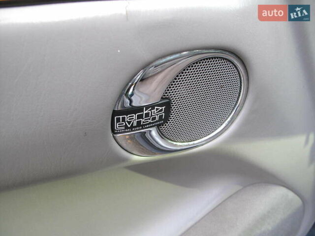 Чорний Лексус ЛХ, об'ємом двигуна 4.66 л та пробігом 303 тис. км за 13800 $, фото 12 на Automoto.ua