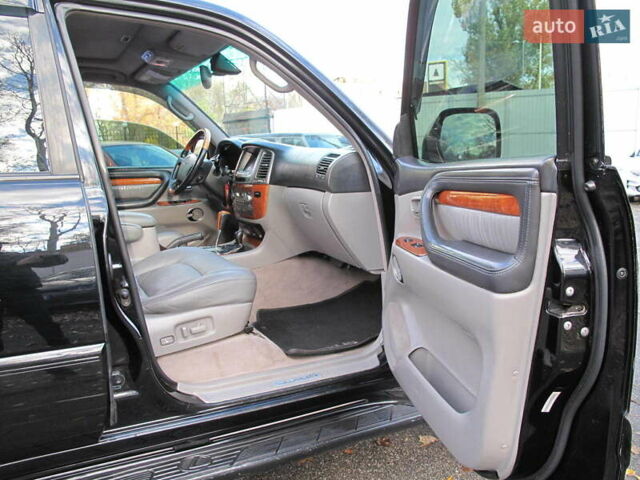 Чорний Лексус ЛХ, об'ємом двигуна 4.66 л та пробігом 303 тис. км за 13800 $, фото 44 на Automoto.ua