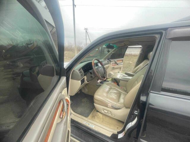 Чорний Лексус ЛХ, об'ємом двигуна 4.7 л та пробігом 282 тис. км за 14000 $, фото 12 на Automoto.ua