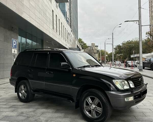Черный Лексус ЛХ, объемом двигателя 4.66 л и пробегом 192 тыс. км за 23500 $, фото 5 на Automoto.ua