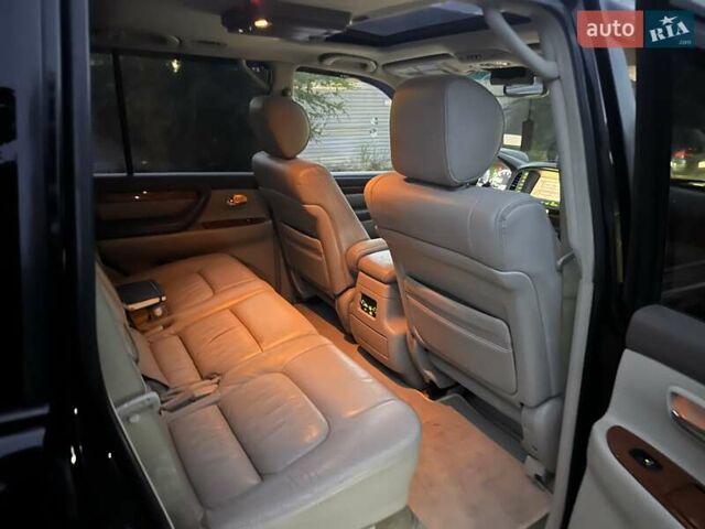 Черный Лексус ЛХ, объемом двигателя 4.66 л и пробегом 370 тыс. км за 14500 $, фото 9 на Automoto.ua