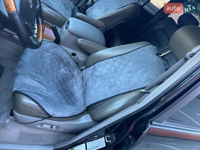 Чорний Лексус ЛХ, об'ємом двигуна 4.66 л та пробігом 477 тис. км за 12999 $, фото 26 на Automoto.ua