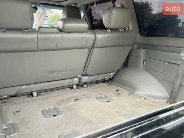 Черный Лексус ЛХ, объемом двигателя 4.7 л и пробегом 259 тыс. км за 17200 $, фото 29 на Automoto.ua