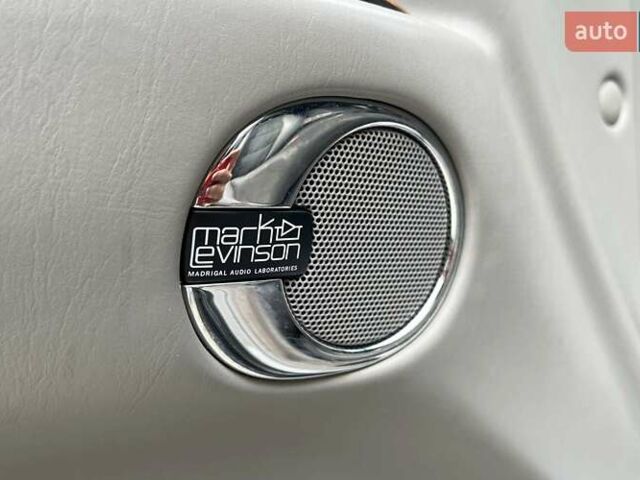 Черный Лексус ЛХ, объемом двигателя 4.7 л и пробегом 259 тыс. км за 17200 $, фото 9 на Automoto.ua