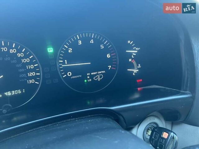 Чорний Лексус ЛХ, об'ємом двигуна 4.66 л та пробігом 477 тис. км за 12999 $, фото 15 на Automoto.ua