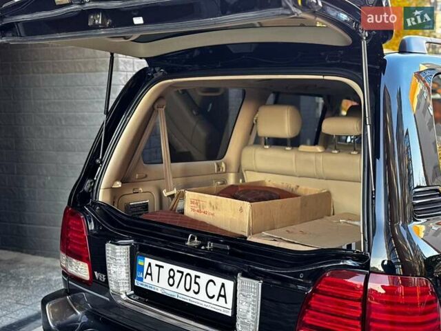 Лексус ЛХ 2005 у Івано-Франківську на Automoto.ua Чорний Лексус ЛХ, об'ємом двигуна 4.7 л та пробігом 296 тис. км за 15850 $, фото 56 на Automoto.ua