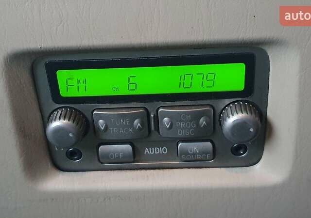 Черный Лексус ЛХ, объемом двигателя 4.66 л и пробегом 171 тыс. км за 12000 $, фото 19 на Automoto.ua