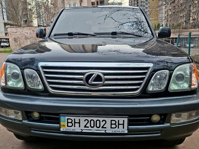 Черный Лексус ЛХ, объемом двигателя 4.7 л и пробегом 300 тыс. км за 12000 $, фото 10 на Automoto.ua