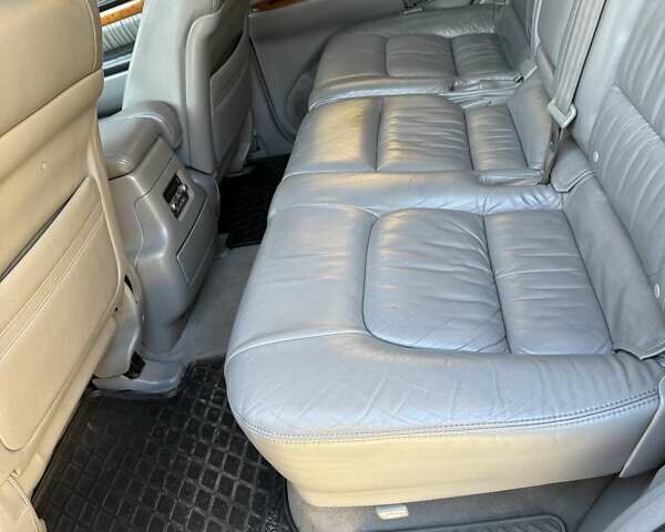 Черный Лексус ЛХ, объемом двигателя 4.66 л и пробегом 292 тыс. км за 12800 $, фото 8 на Automoto.ua