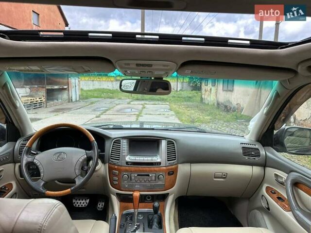 Лексус ЛХ 2005 в Мукачеве на Automoto.ua Черный Лексус ЛХ, объемом двигателя 4.66 л и пробегом 297 тыс. км за 11800 $, фото 12 на Automoto.ua