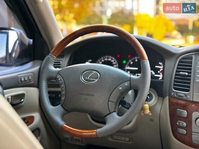 Лексус ЛХ 2005 у Івано-Франківську на Automoto.ua Чорний Лексус ЛХ, об'ємом двигуна 4.7 л та пробігом 296 тис. км за 15850 $, фото 101 на Automoto.ua