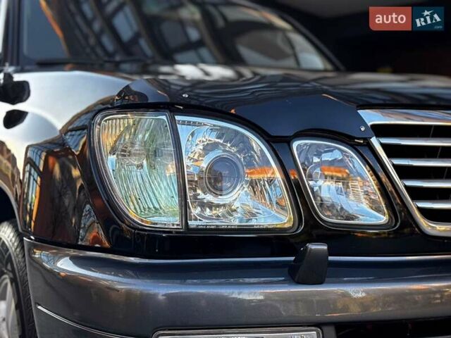 Лексус ЛХ 2005 у Івано-Франківську на Automoto.ua Чорний Лексус ЛХ, об'ємом двигуна 4.7 л та пробігом 296 тис. км за 15850 $, фото 24 на Automoto.ua