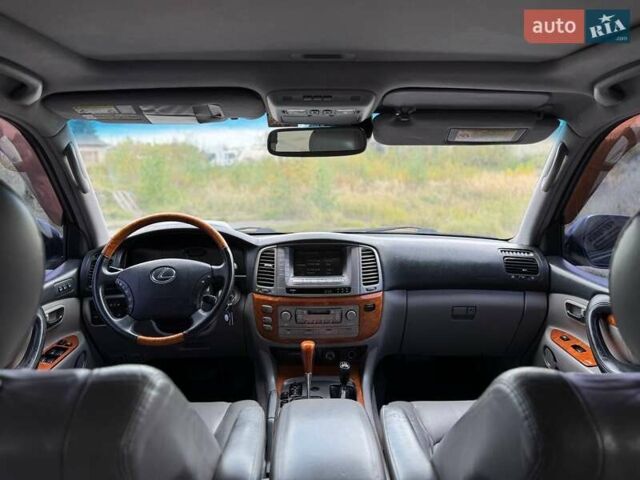 Чорний Лексус ЛХ, об'ємом двигуна 4.66 л та пробігом 291 тис. км за 12500 $, фото 19 на Automoto.ua