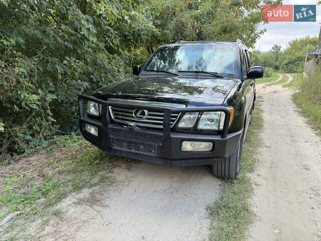 Черный Лексус ЛХ, объемом двигателя 4.7 л и пробегом 80 тыс. км за 58900 $, фото 1 на Automoto.ua