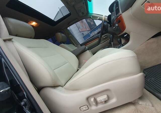 Черный Лексус ЛХ, объемом двигателя 4.66 л и пробегом 171 тыс. км за 12000 $, фото 15 на Automoto.ua