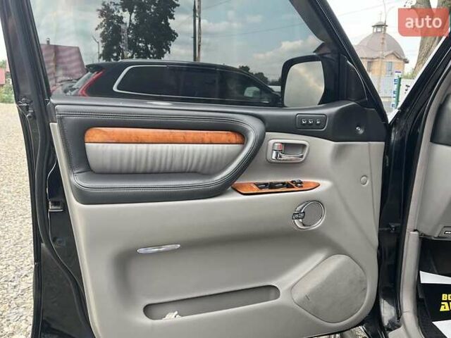 Черный Лексус ЛХ, объемом двигателя 4.7 л и пробегом 259 тыс. км за 17200 $, фото 8 на Automoto.ua