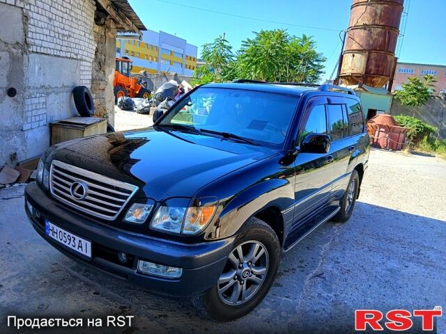 Черный Лексус ЛХ, объемом двигателя 4.7 л и пробегом 283 тыс. км за 16500 $, фото 1 на Automoto.ua