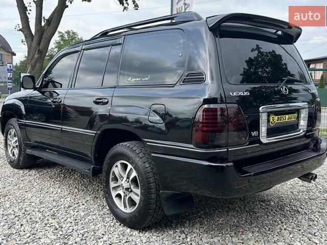 Черный Лексус ЛХ, объемом двигателя 4.7 л и пробегом 259 тыс. км за 17200 $, фото 3 на Automoto.ua