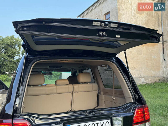 Черный Лексус ЛХ, объемом двигателя 4.7 л и пробегом 288 тыс. км за 15300 $, фото 36 на Automoto.ua