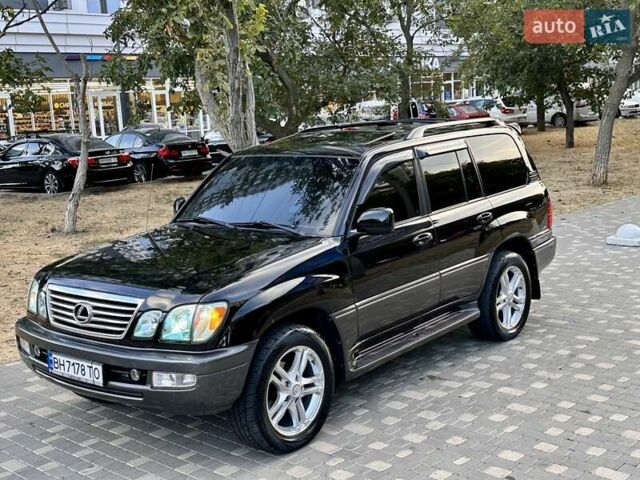 Черный Лексус ЛХ, объемом двигателя 4.7 л и пробегом 230 тыс. км за 14900 $, фото 16 на Automoto.ua