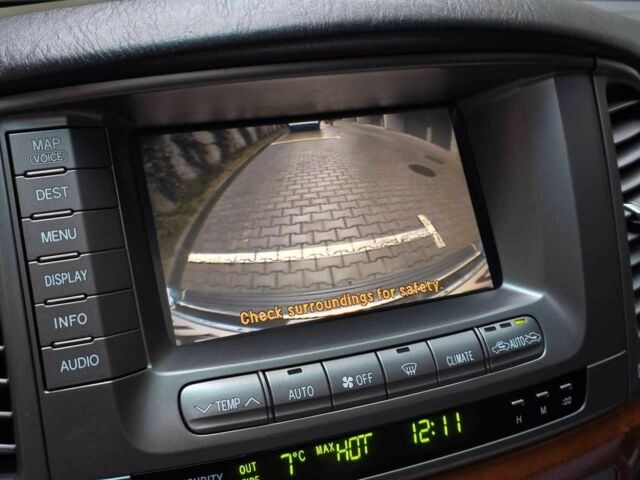 Черный Лексус ЛХ, объемом двигателя 4.67 л и пробегом 254 тыс. км за 15499 $, фото 17 на Automoto.ua