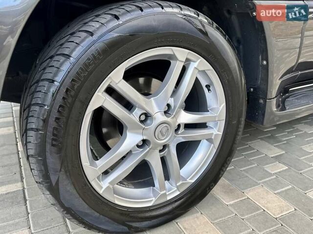 Черный Лексус ЛХ, объемом двигателя 4.7 л и пробегом 230 тыс. км за 14900 $, фото 57 на Automoto.ua