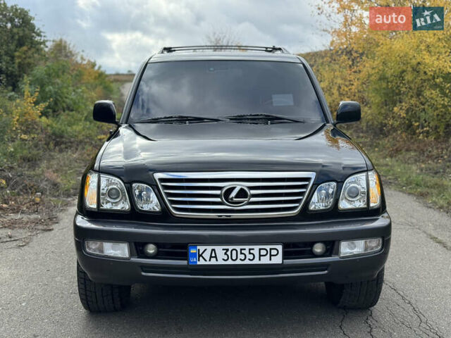Черный Лексус ЛХ, объемом двигателя 4.66 л и пробегом 281 тыс. км за 14800 $, фото 4 на Automoto.ua