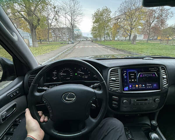Чорний Лексус ЛХ, об'ємом двигуна 4.7 л та пробігом 163 тис. км за 16900 $, фото 16 на Automoto.ua