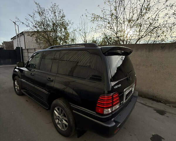 Чорний Лексус ЛХ, об'ємом двигуна 4.7 л та пробігом 163 тис. км за 16900 $, фото 5 на Automoto.ua