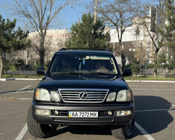 Черный Лексус ЛХ, объемом двигателя 4.7 л и пробегом 545 тыс. км за 15600 $, фото 1 на Automoto.ua
