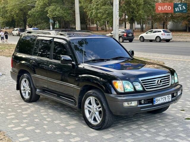 Черный Лексус ЛХ, объемом двигателя 4.7 л и пробегом 230 тыс. км за 14900 $, фото 12 на Automoto.ua
