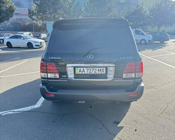 Черный Лексус ЛХ, объемом двигателя 4.7 л и пробегом 545 тыс. км за 15600 $, фото 3 на Automoto.ua